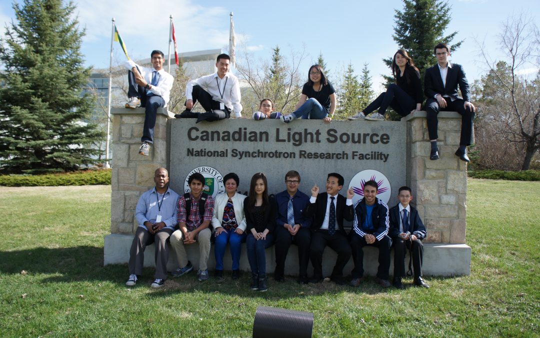 Integrated Science Club Students Visit Canadian Light Source in Saskatoon